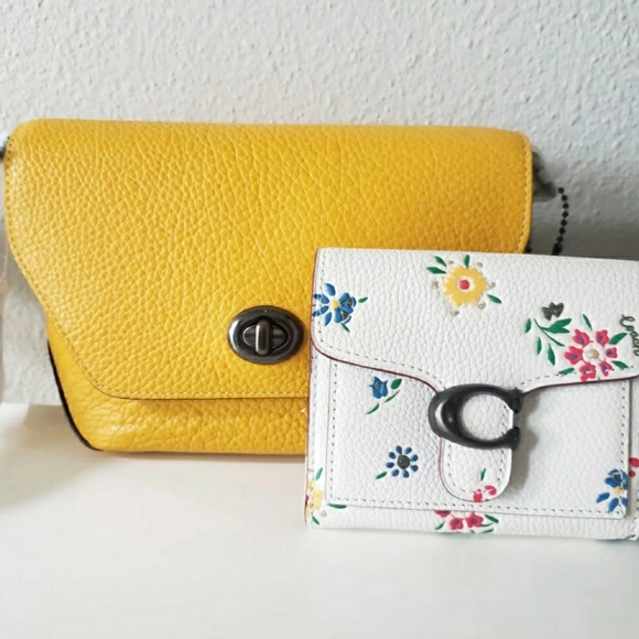 ❗SOLD❗❤Coach | Tabby Wallet in Chalk Wildflower - Picture 12 of 12